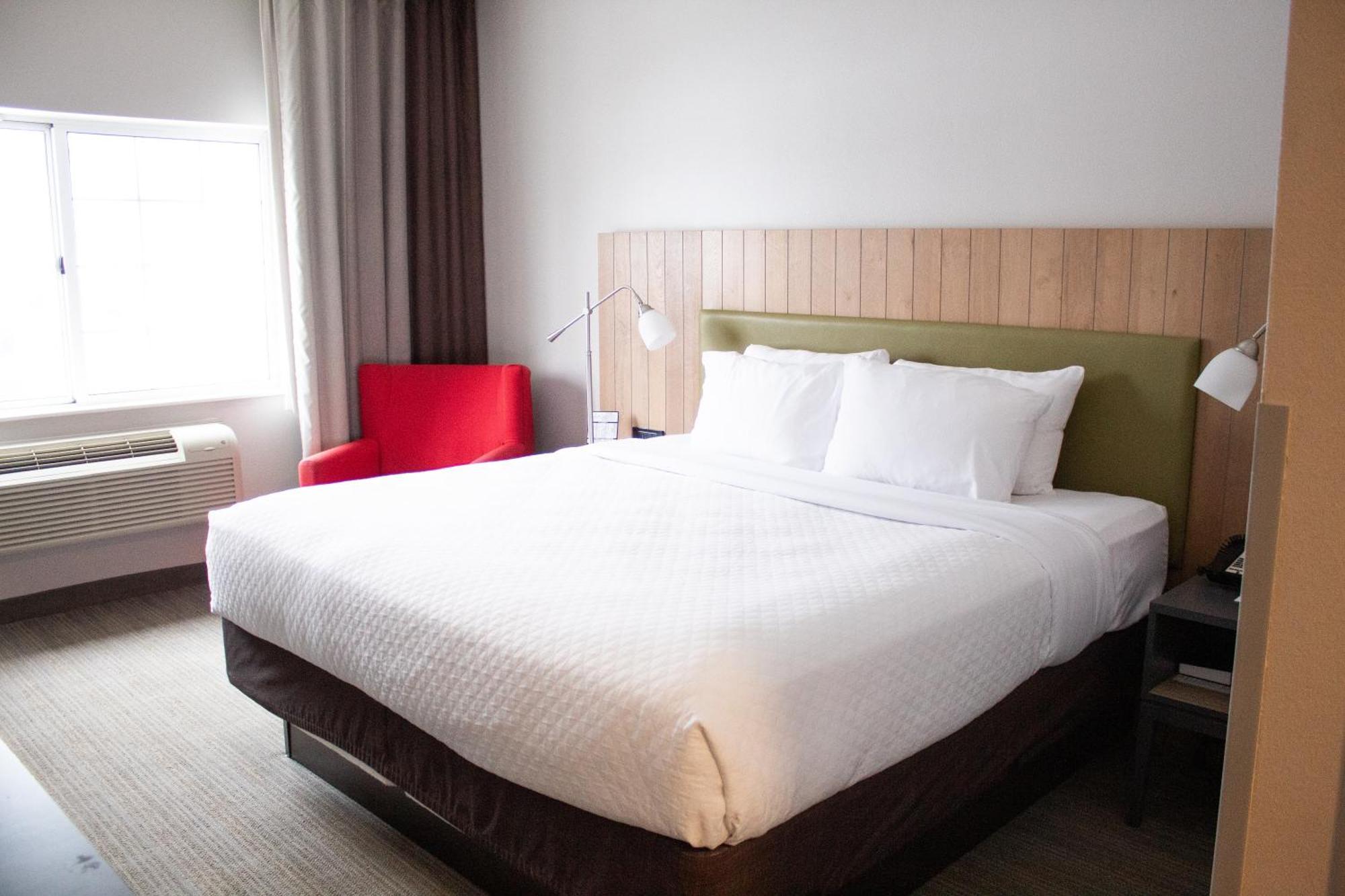 Country Inn & Suites By Radisson, Big Rapids, Mi Εξωτερικό φωτογραφία