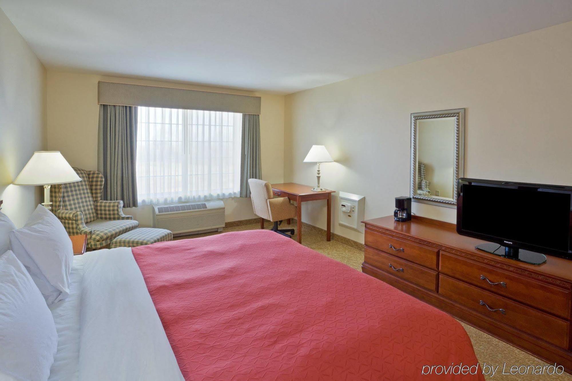 Country Inn & Suites By Radisson, Big Rapids, Mi Εξωτερικό φωτογραφία